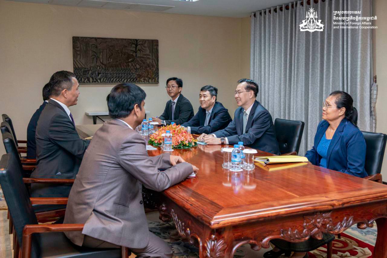 His Excellency MEAS Kim Heng has a bilateral meeting with His Excellency Vanlalvawna Bawitlung, Ambassador of India to Cambodia