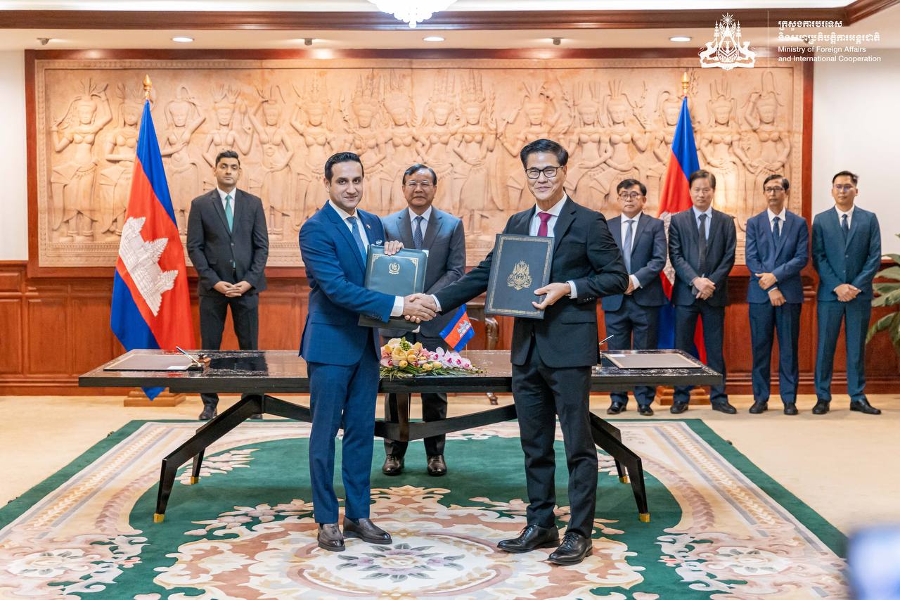 MOU Signing Ceremony between the Foreign Ministries of the Kingdom of Cambodia and the Islamic Republic of Pakistan